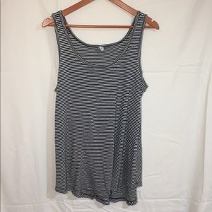 Old Navy thin black and white stripped tank top XL
